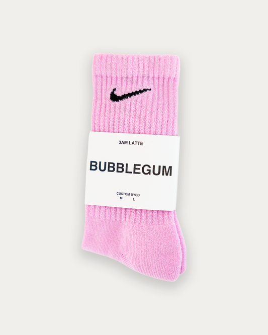 https://www.3am-latte.com/cdn/shop/files/BUBBLEGUM1.png?v=1687430975&width=533